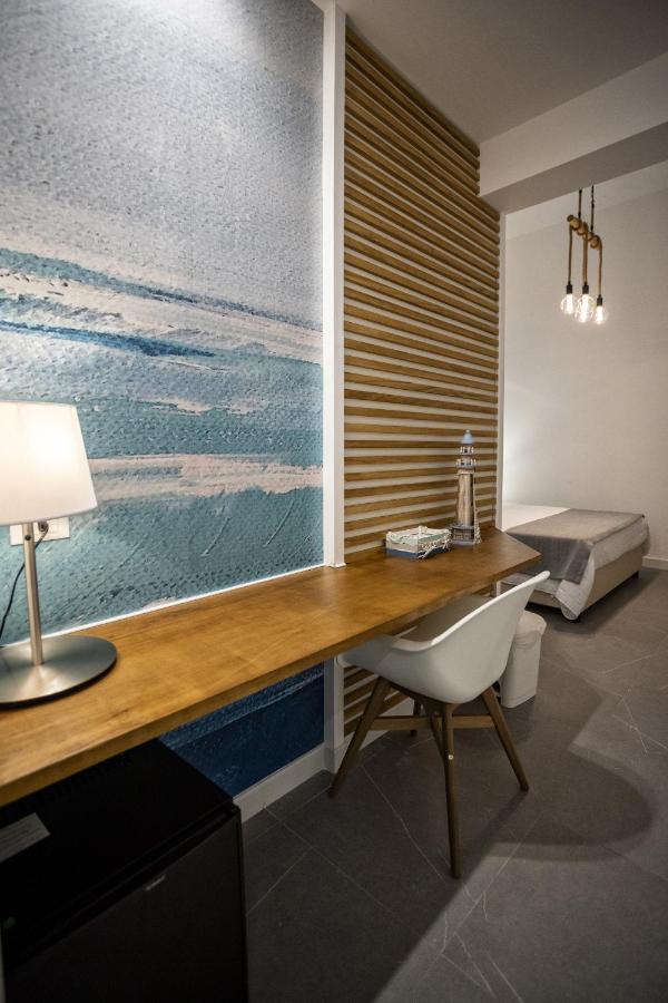 Acquaro Suite Apartments 圣维托罗卡波 外观 照片