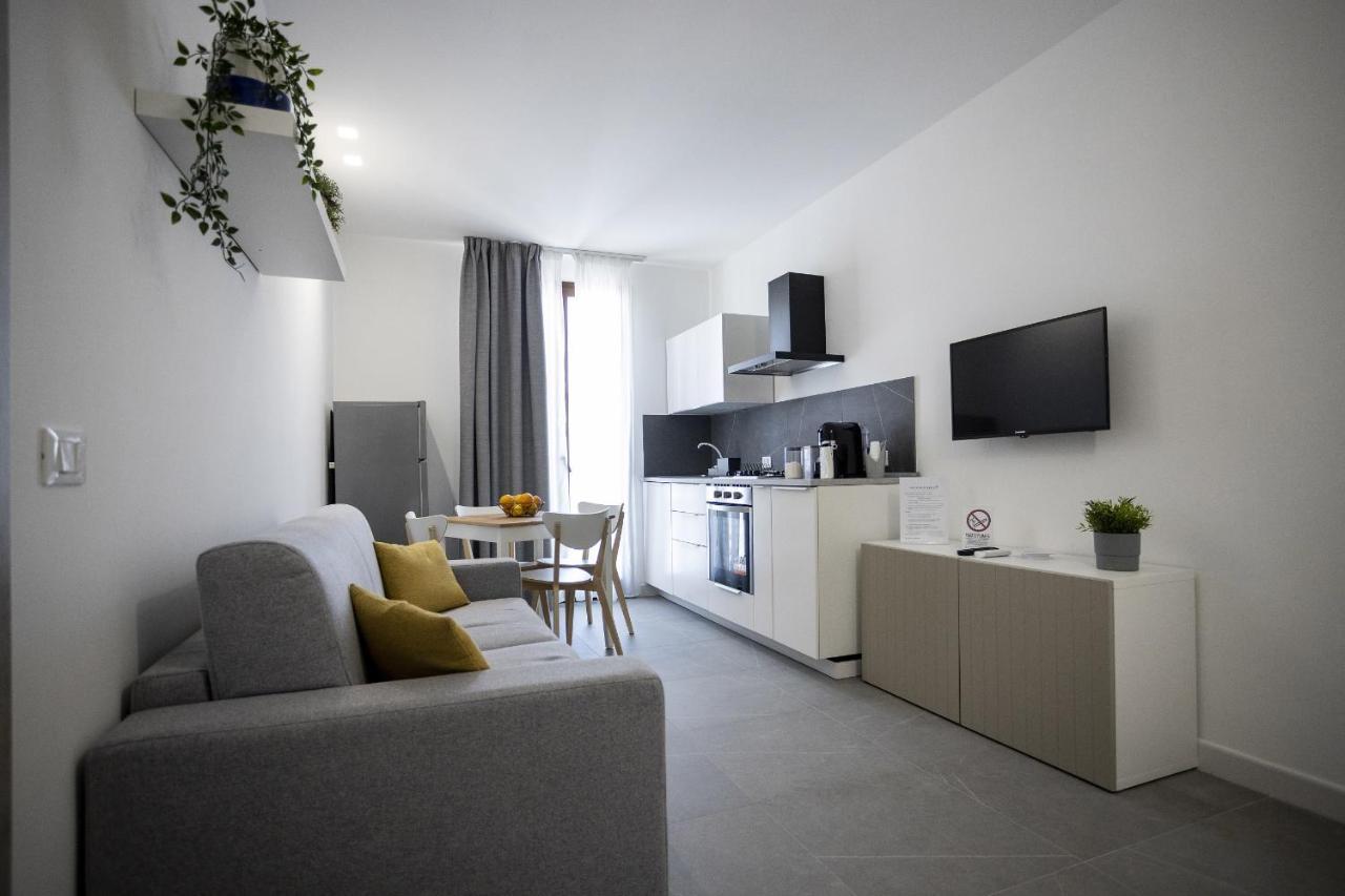 Acquaro Suite Apartments 圣维托罗卡波 外观 照片